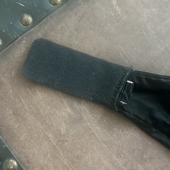 Victoria’s Secret Very Sexy Rhinestone Logo Strap Padded Push-up Bra 34B EUC - Picture 5 of 7